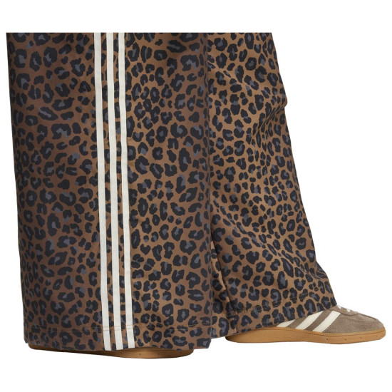 Adidas Γυναικείο παντελόνι φόρμας Leopard Firebird Oversized Track Pants